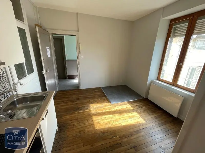 Photo 3 Appartement 1 pièce 29.98m²