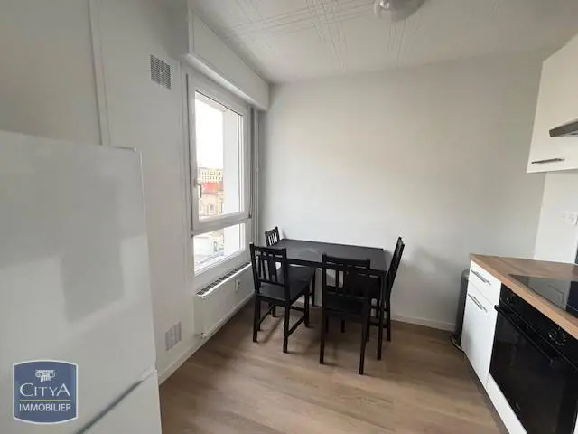 Photo 3 Appartement 1 pièce 37.18m²