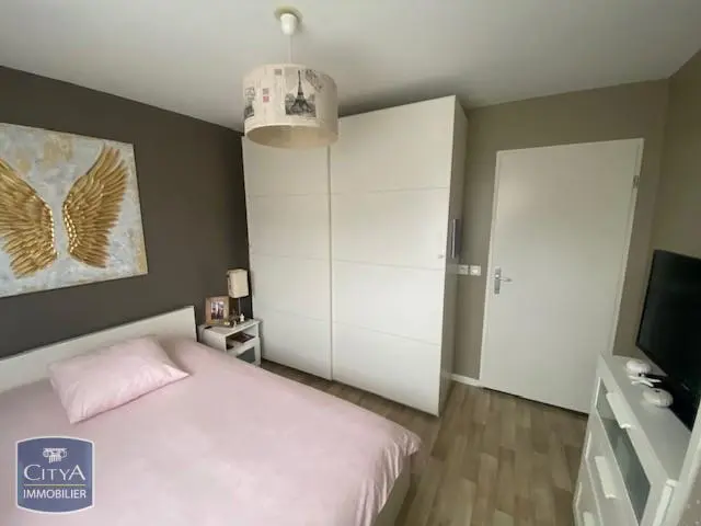 A louer T3 avec BALCON et PARKINGS secteur LONGWY