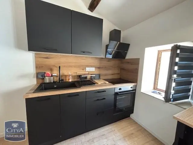 Photo 2 Appartement 1 pièce 32m²