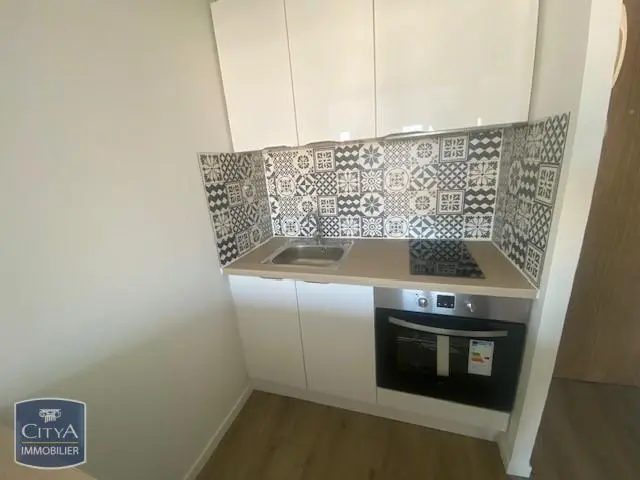 Photo 2 Appartement 1 pièce 31m²