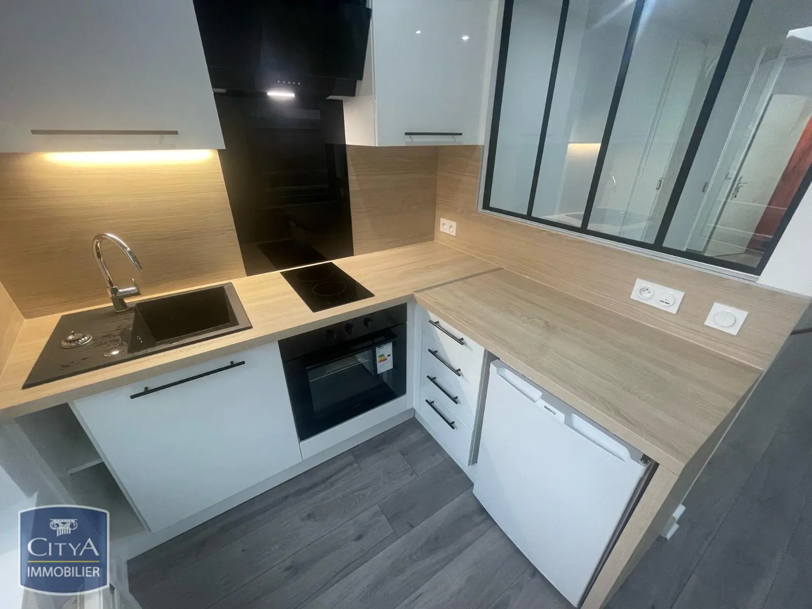 Photo 1 Appartement 1 pièce 29.32m²