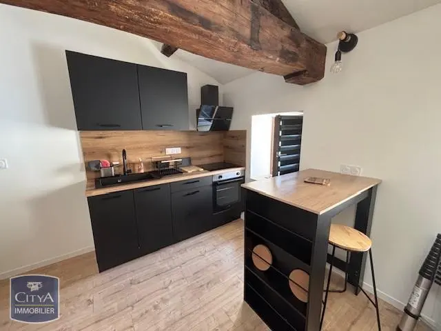 Photo 1 Appartement 1 pièce 32m²