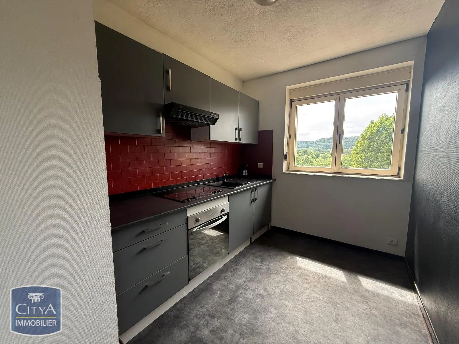 Photo 2 Appartement 3 pièces 47.07m²