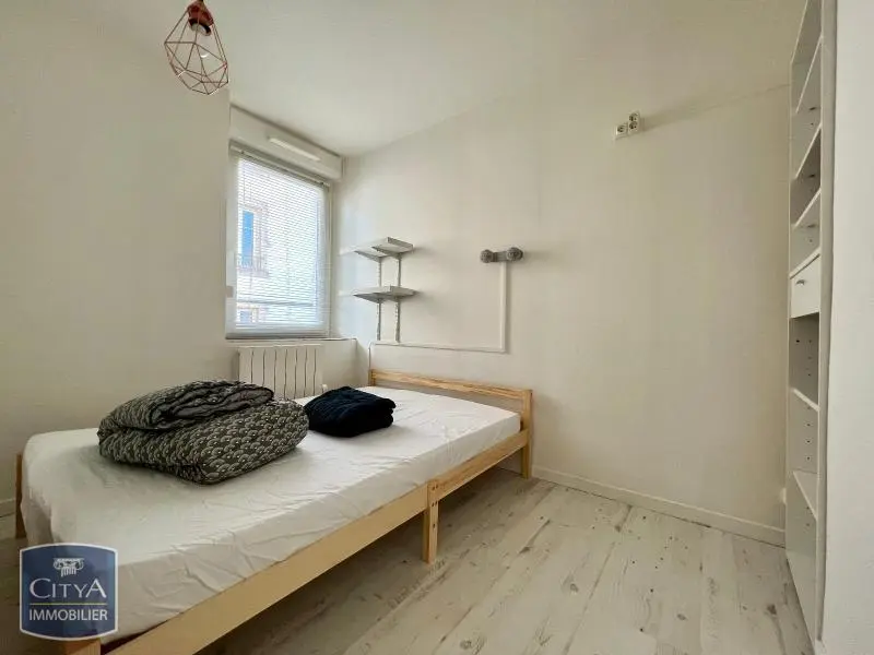 Photo 3 Appartement 1 pièce 21.96m²