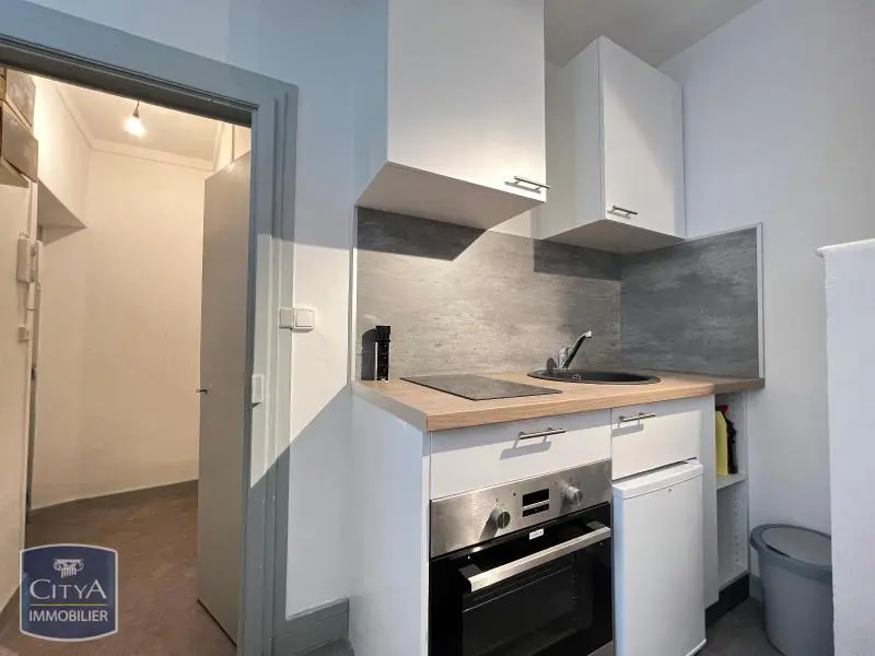 Photo 1 Appartement 1 pièce 19m²