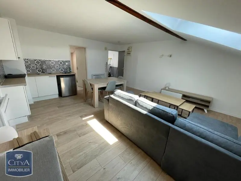 Photo 2 Appartement 1 pièce 28.9m²