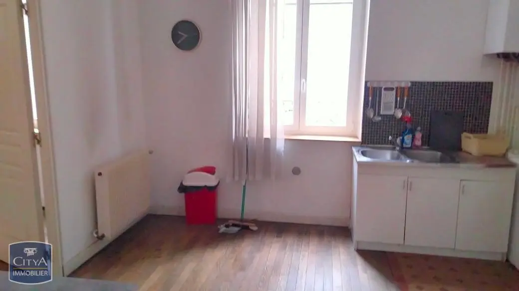 Photo 1 Appartement 1 pièce 35m²