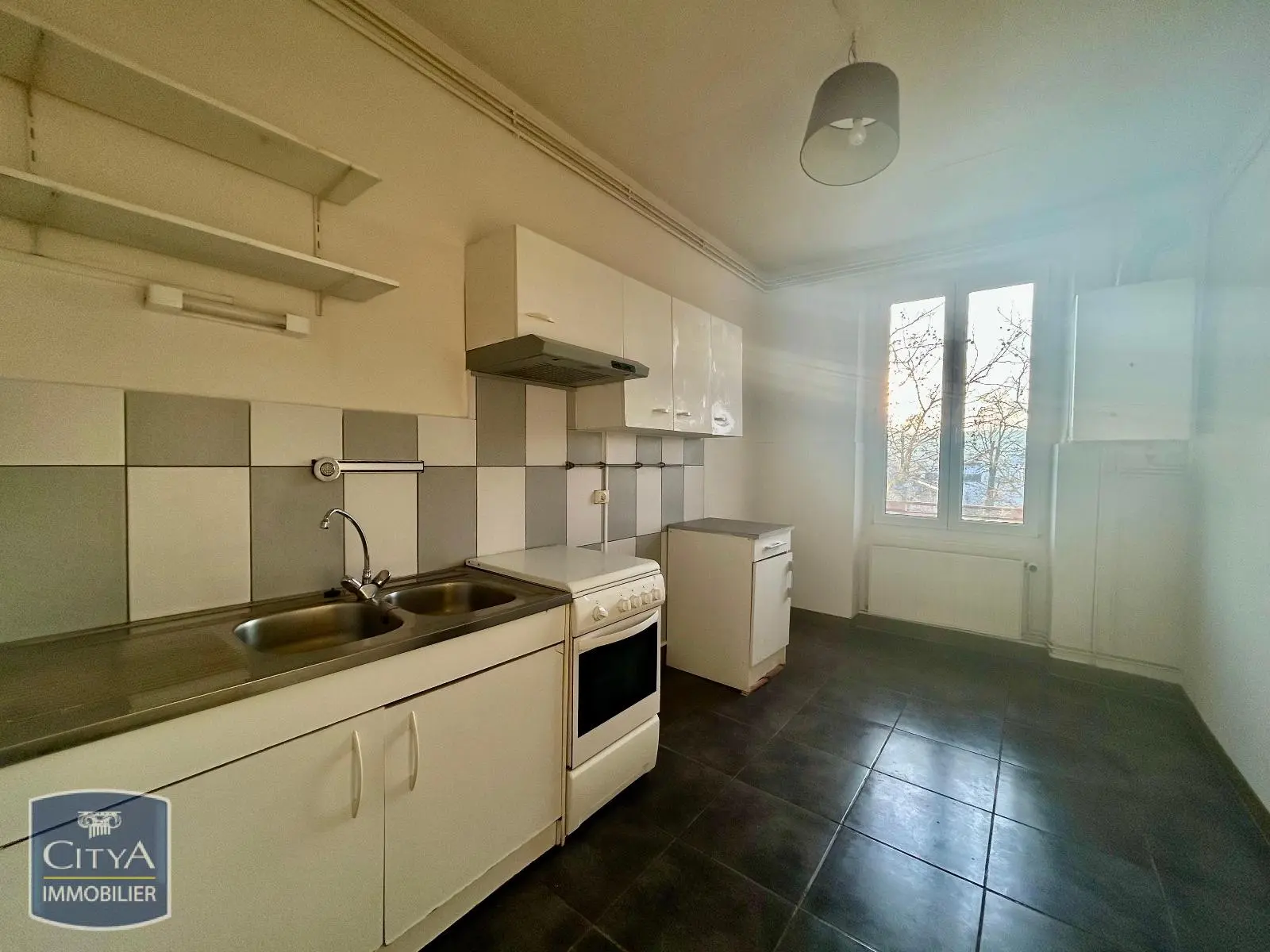 Photo 2 Appartement 3 pièces 49m²