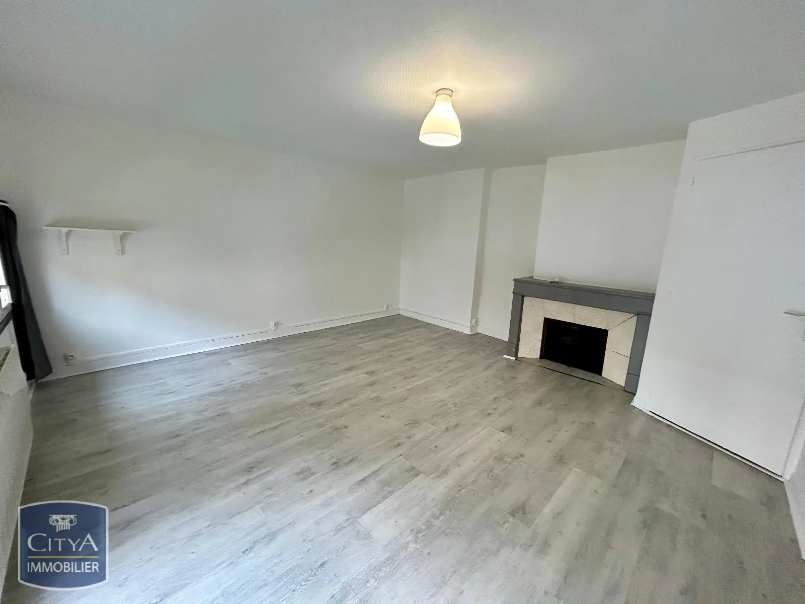 Photo 2 Appartement 1 pièce 26.1m²