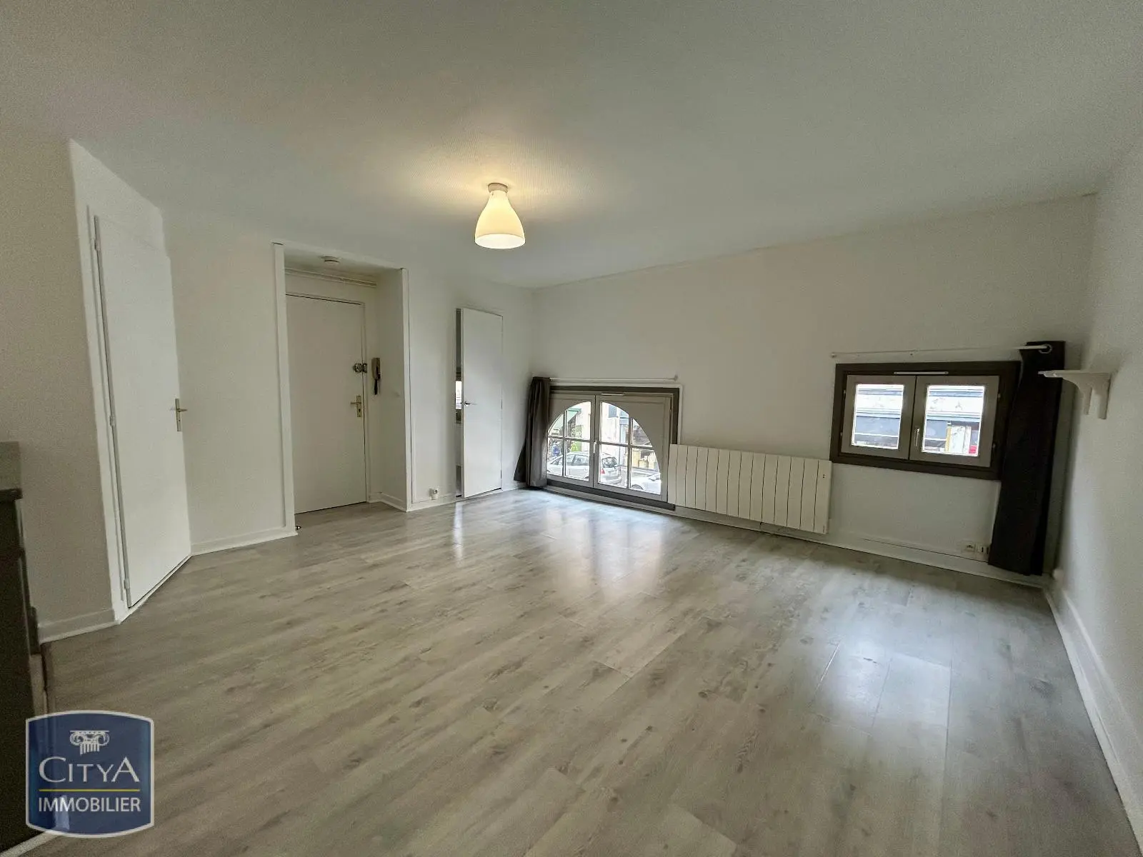 Photo 1 Appartement 1 pièce 26.1m²