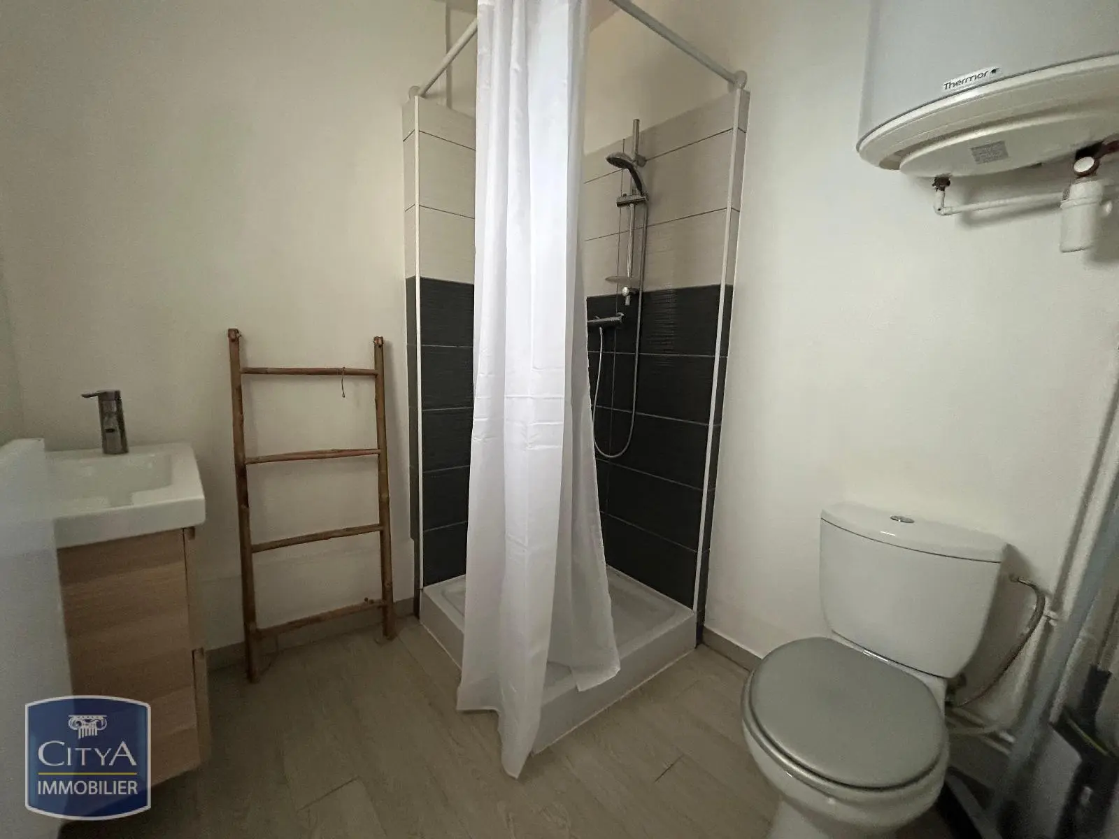 Photo 3 Appartement 1 pièce 20.69m²