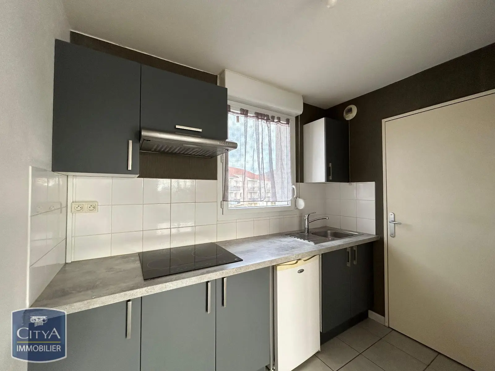 Photo 1 Appartement 2 pièces 55.59m²