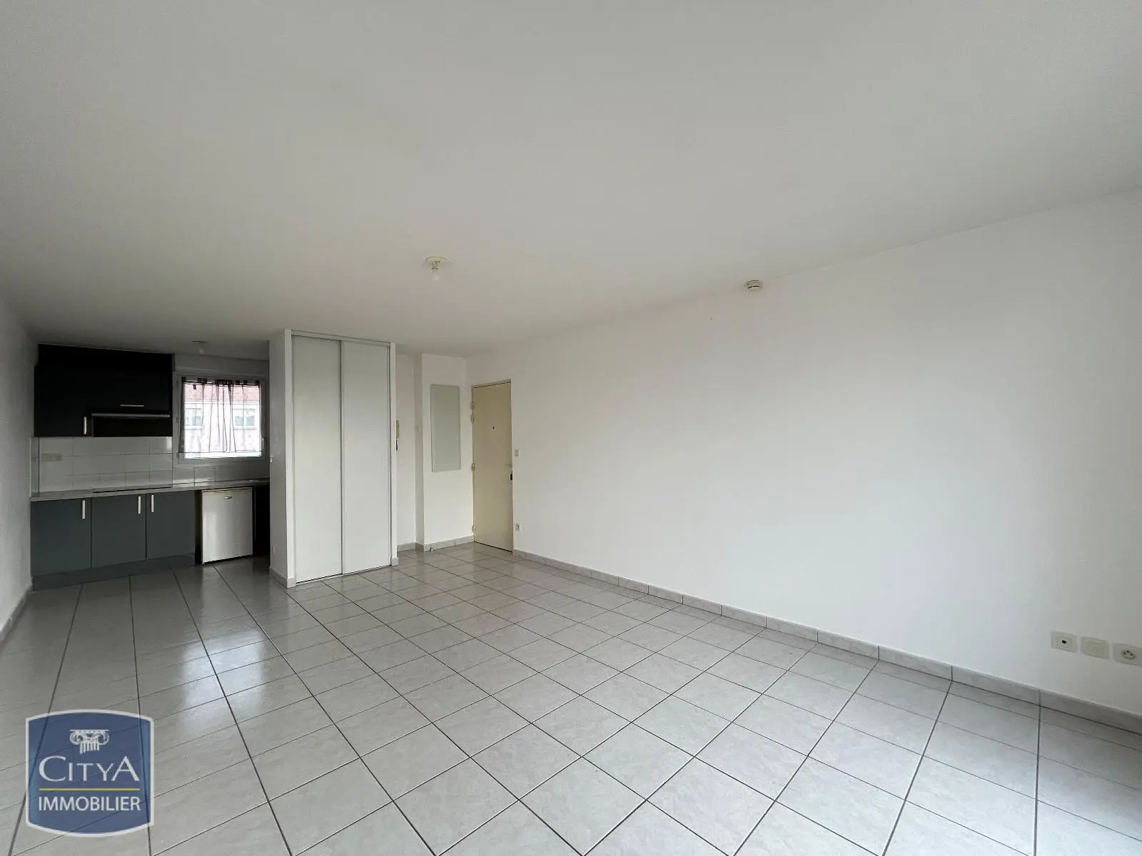 Photo 2 Appartement 2 pièces 55.59m²