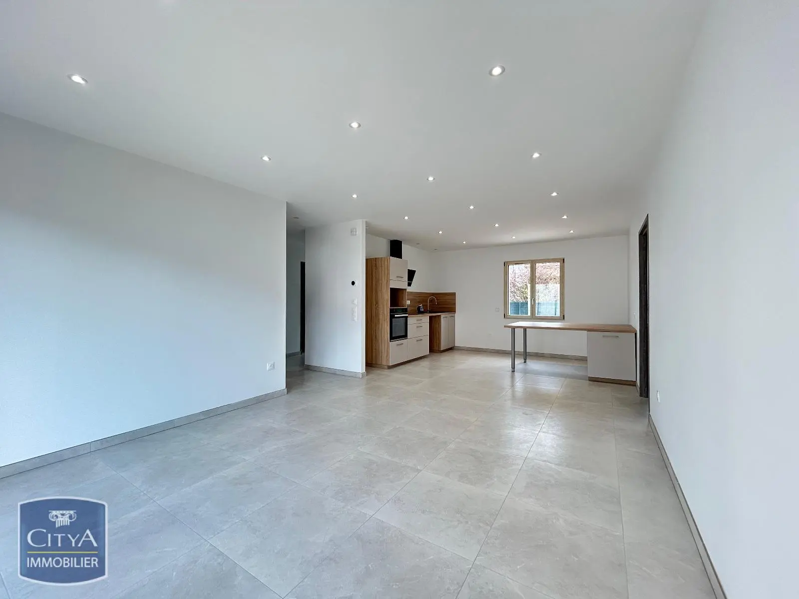 Photo 1 Appartement 3 pièces 80.37m²