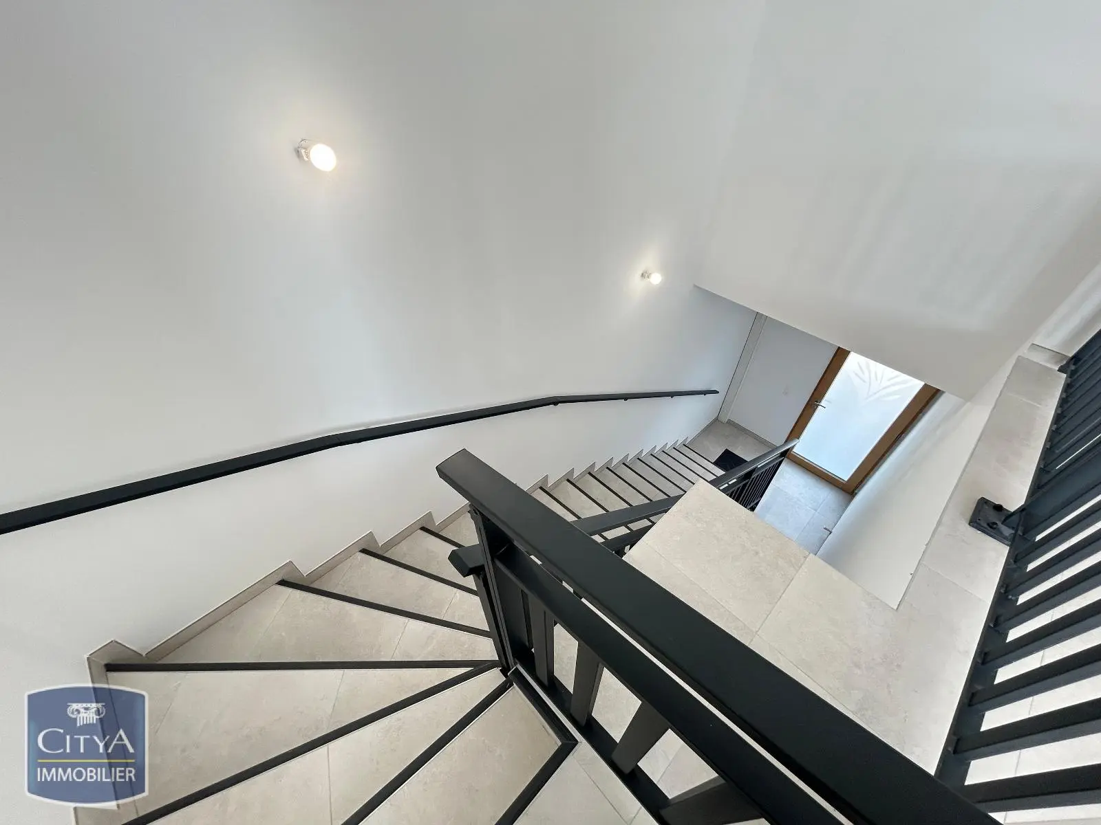 Photo 3 Appartement 3 pièces 102.02m²