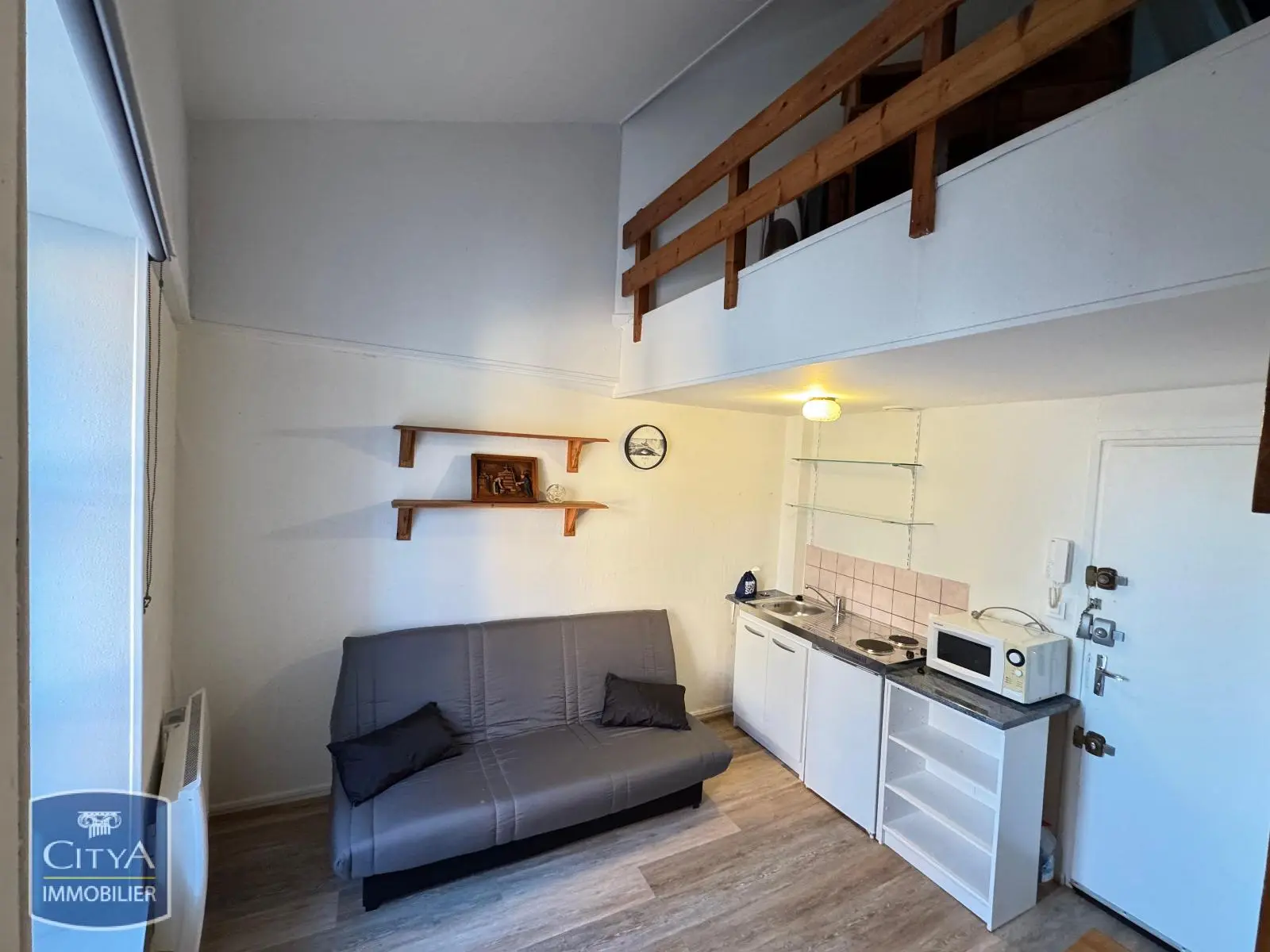 Photo 1 Appartement 2 pièces 18.93m²