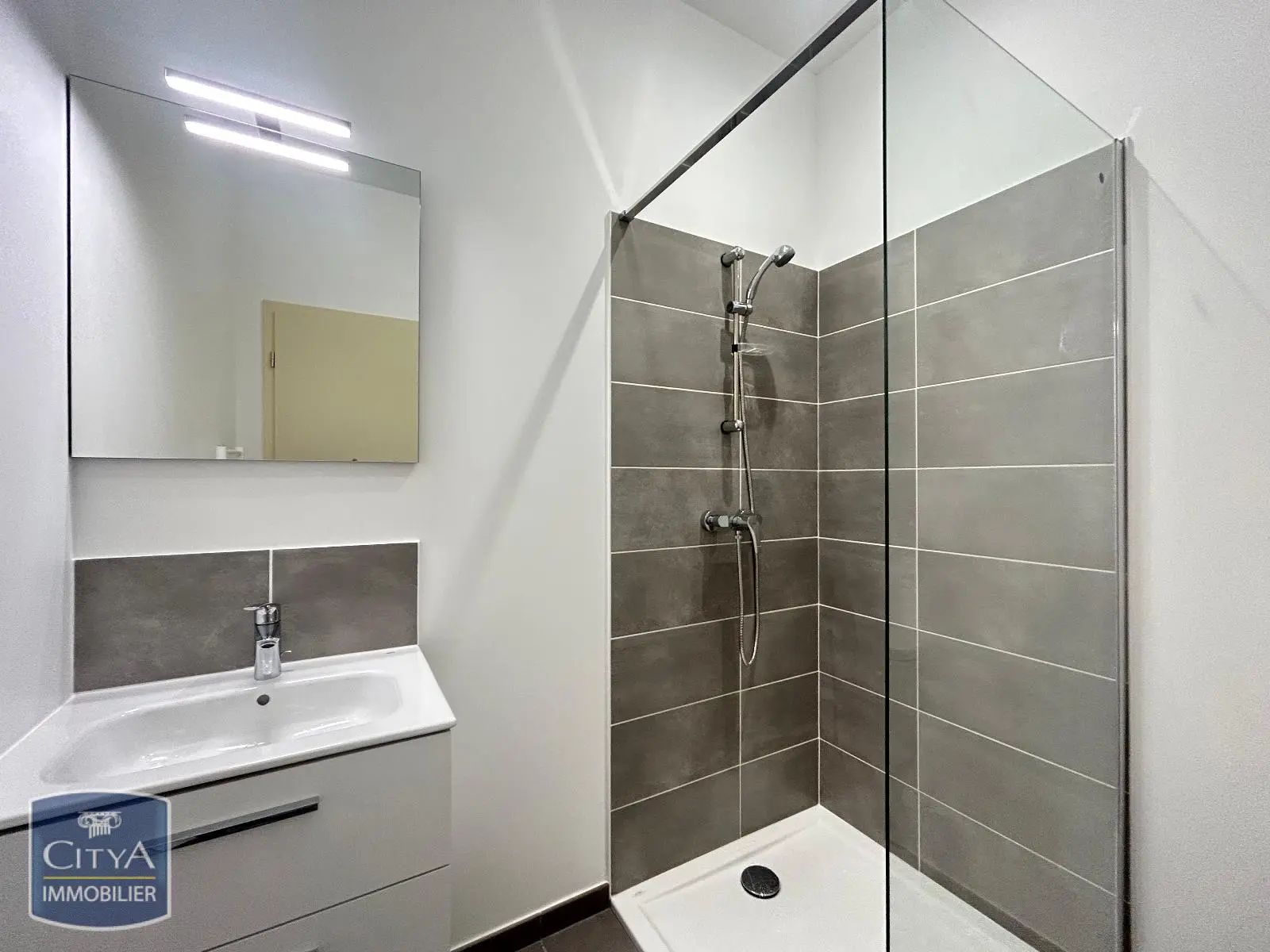 Photo 8 Appartement 1 pièce 24.55m²