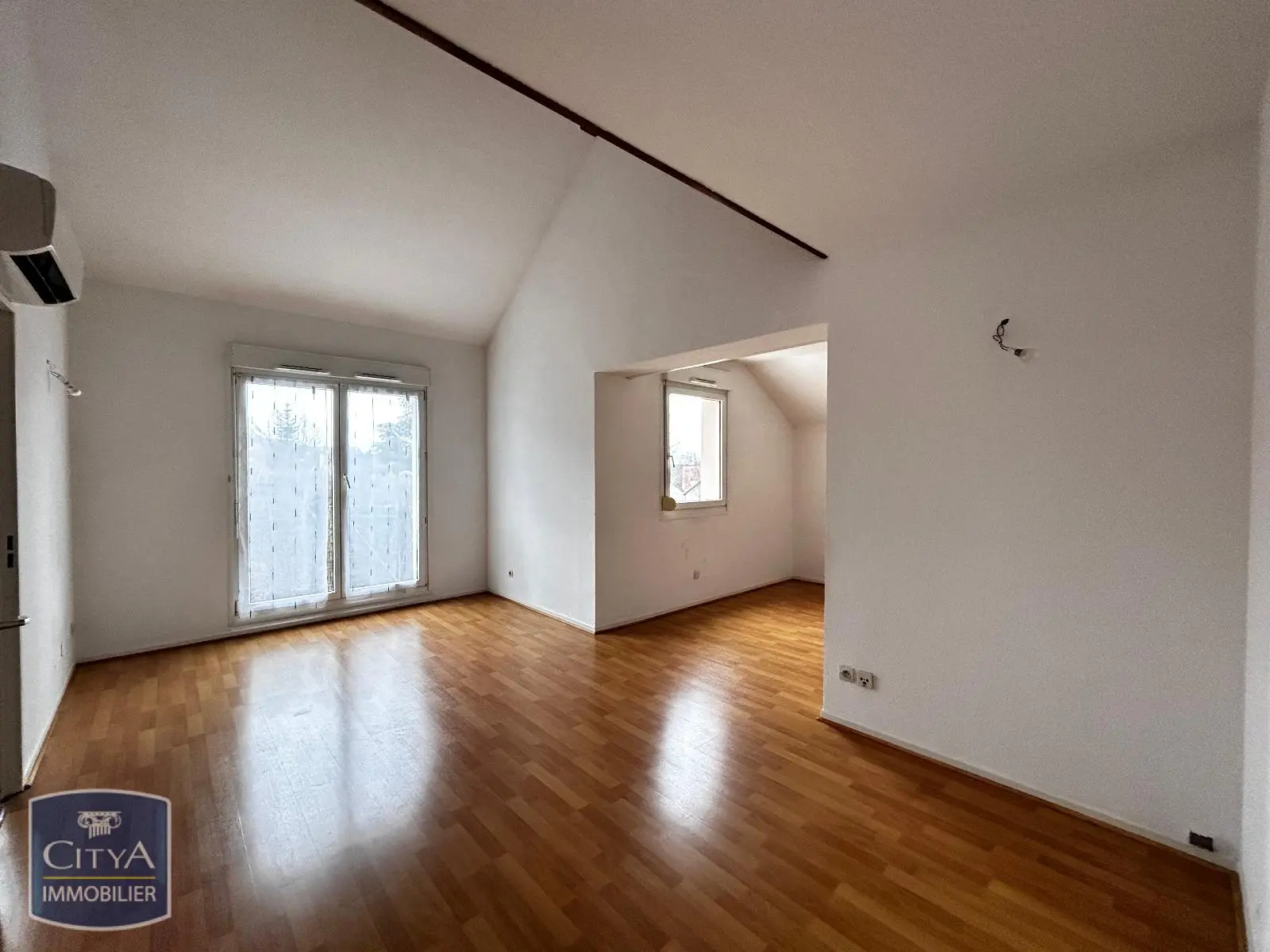 Photo 4 Appartement 6 pièces 108.48m²