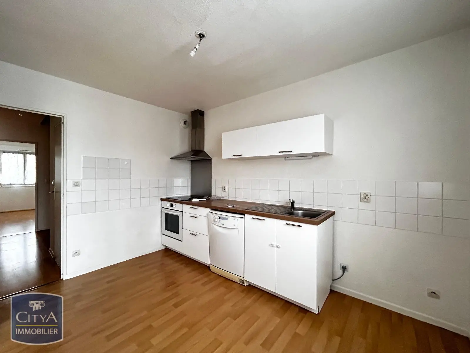 Photo 5 Appartement 6 pièces 108.48m²