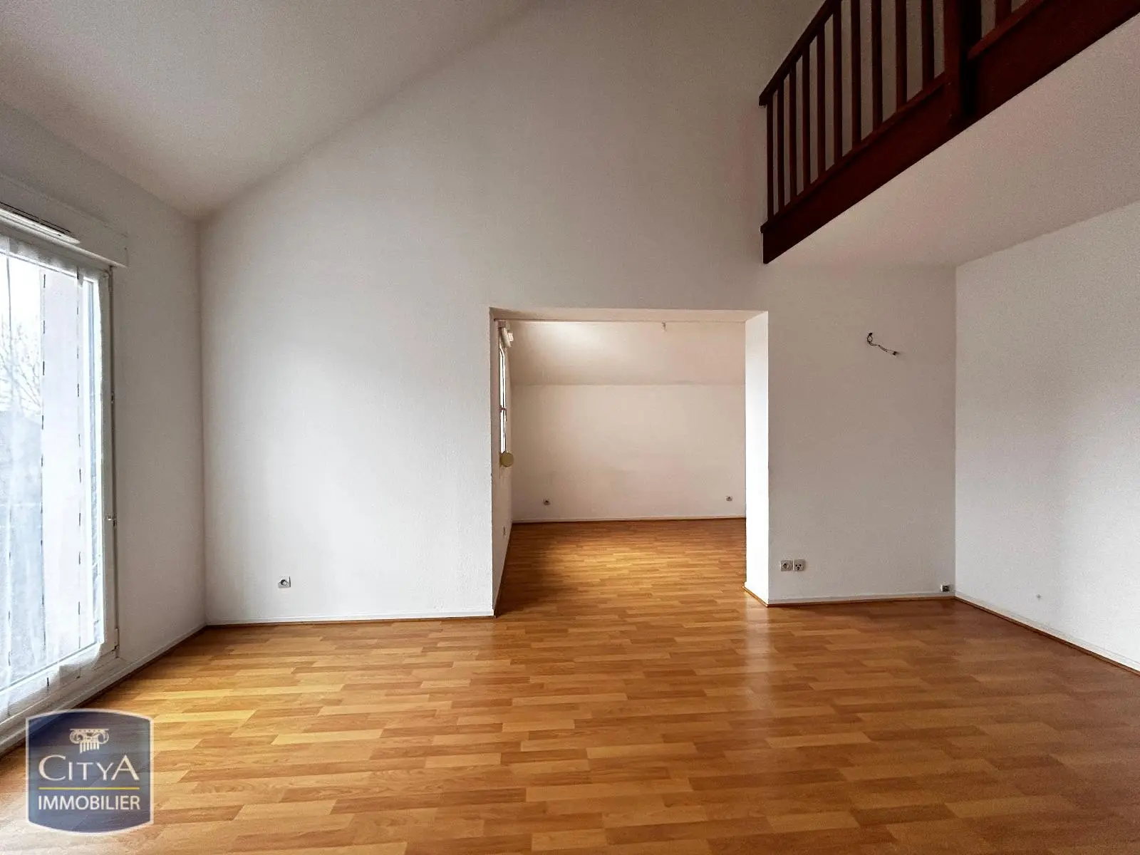 Photo 3 Appartement 6 pièces 108.48m²