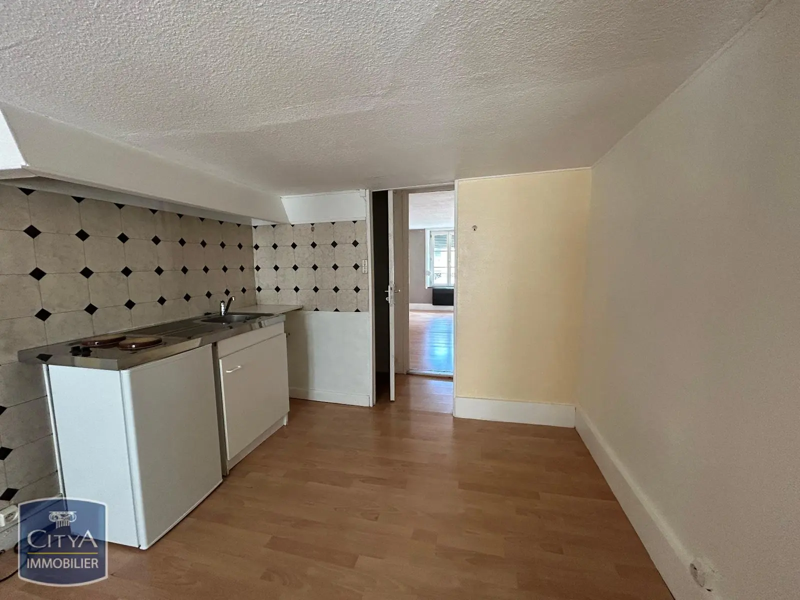 Photo 5 Appartement 1 pièce 31.39m²