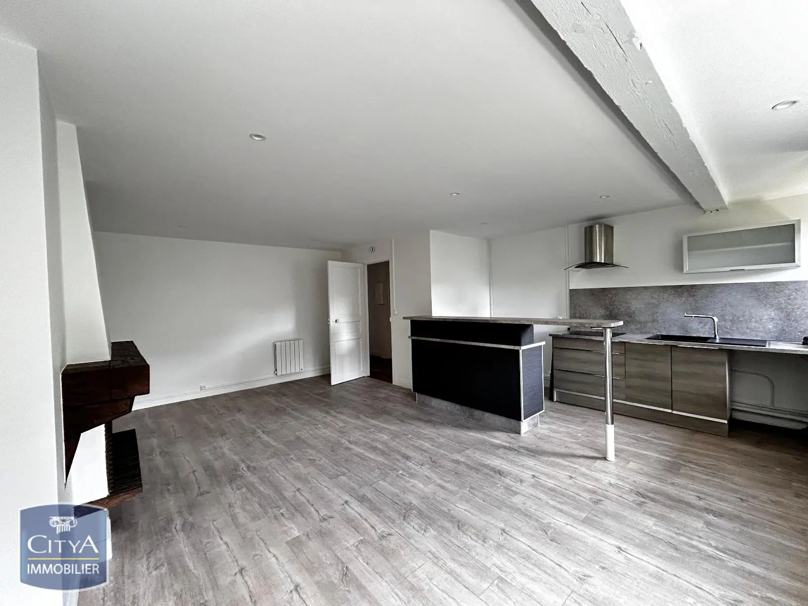 Photo 1 Appartement 4 pièces 94.77m²