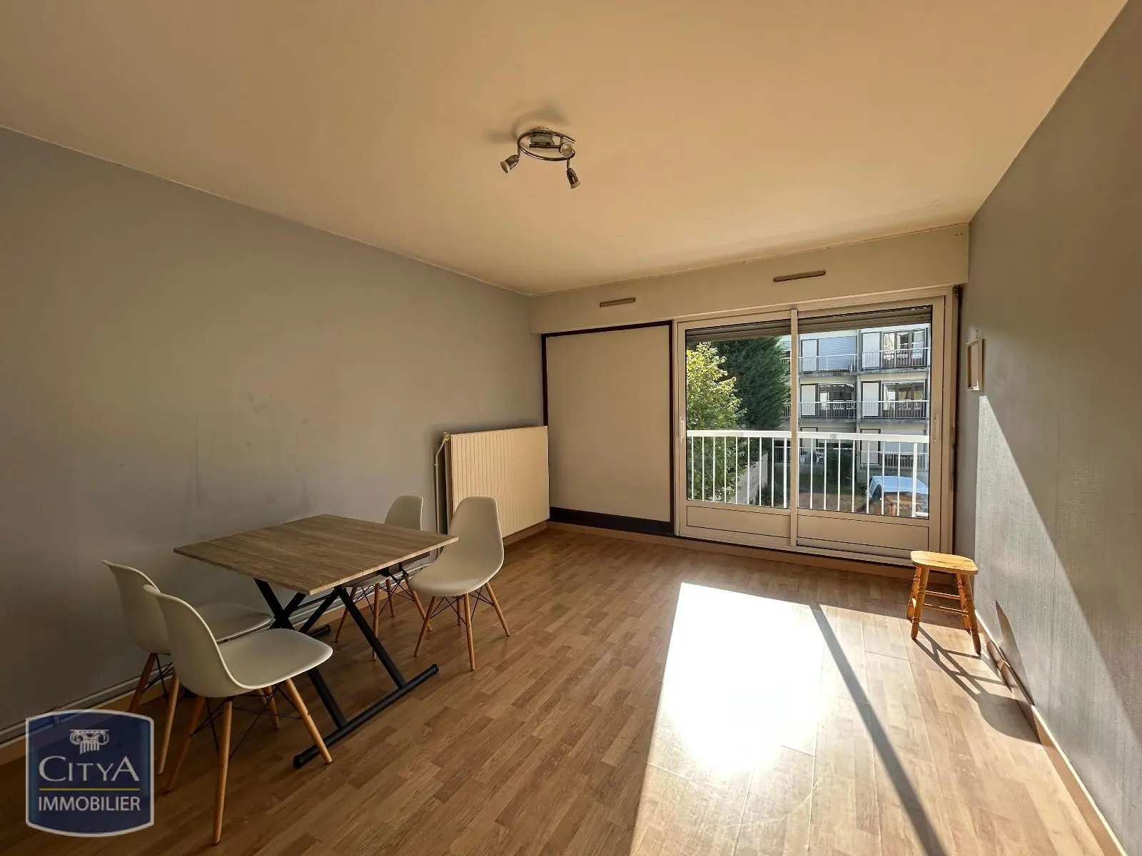 Photo 1 Appartement 1 pièce 29.37m²