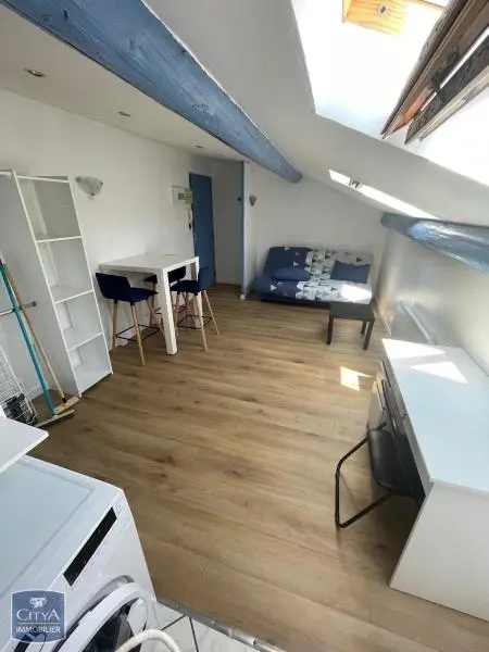 Photo 2 Appartement 1 pièce 17.01m²