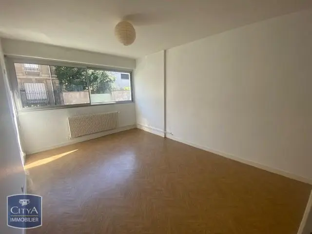 Photo 1 Appartement 1 pièce 30.78m²