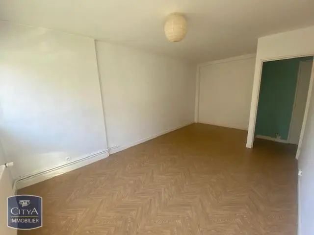 Photo 2 Appartement 1 pièce 30.78m²