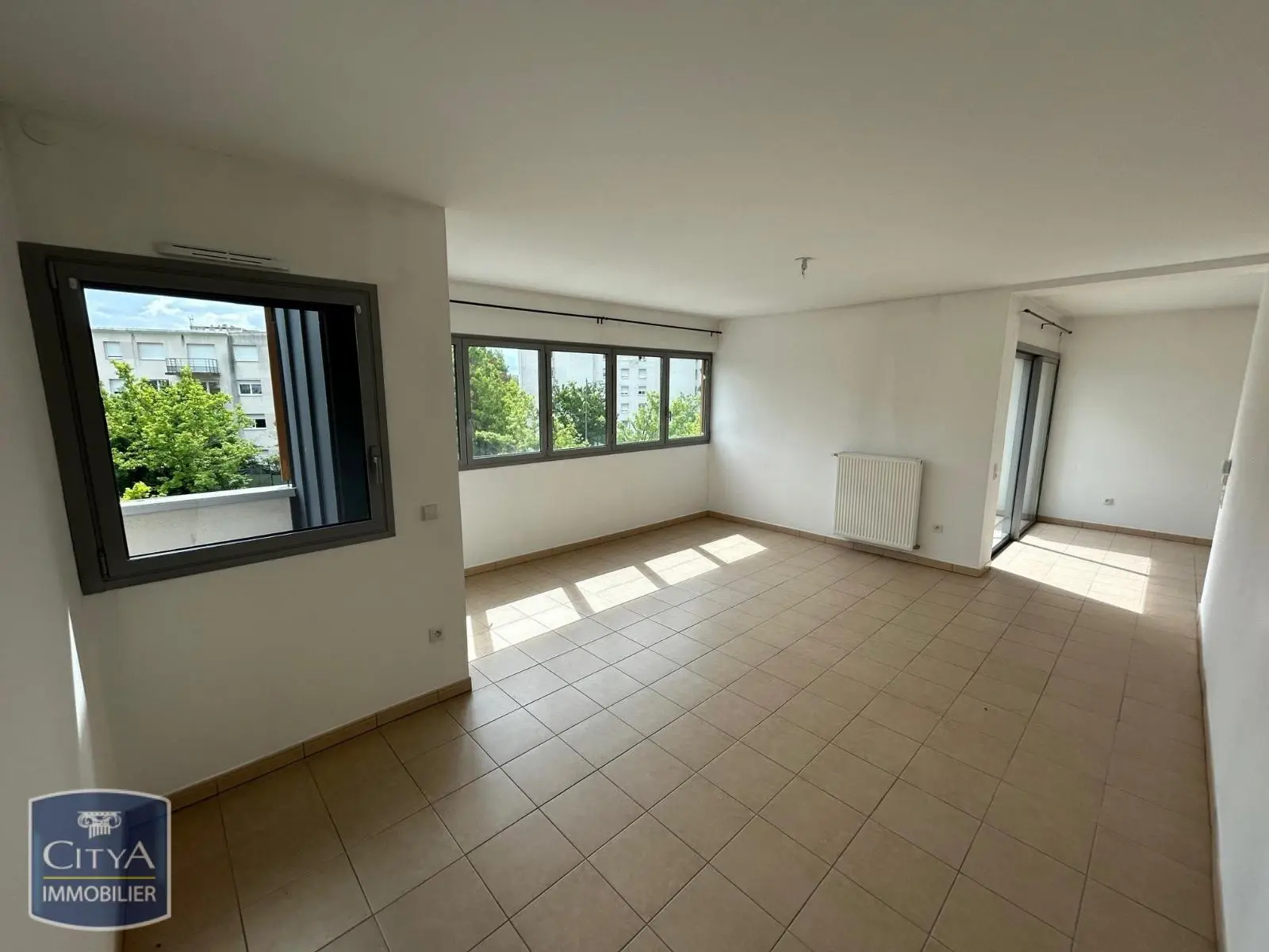 Photo 1 Appartement 3 pièces 91.8m²