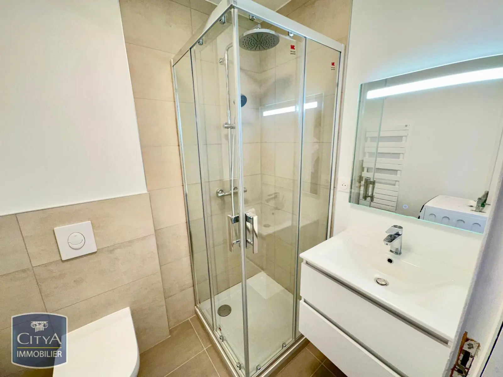 Photo 4 Appartement 1 pièce 23.49m²