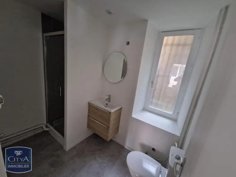 Photo 4 Appartement 1 pièce 31.76m²