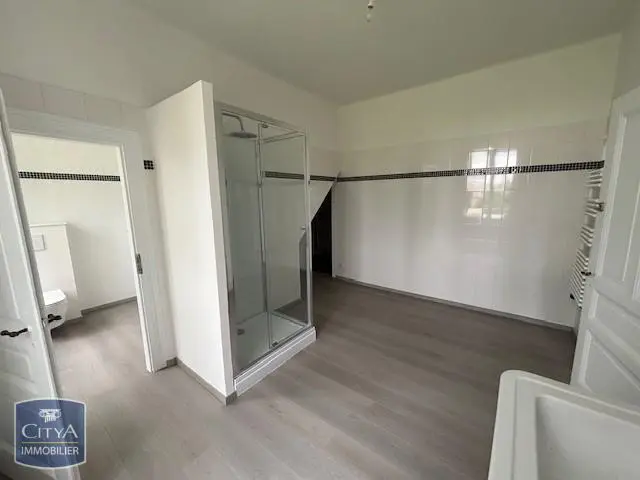 Photo 19 Maison 4 pièces 266.99m²