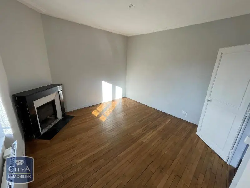 Photo 1 Appartement 1 pièce 29.98m²