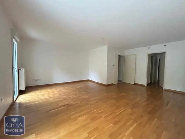 Photo 3 Appartement 4 pièces 82.96m²
