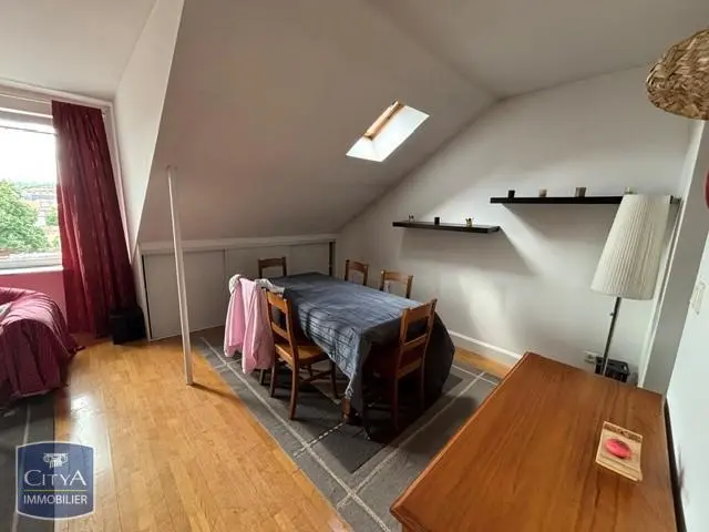 Photo 1 Appartement 1 pièce 37.88m²