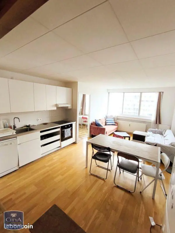 Photo 1 Appartement 1 pièce 14.62m²