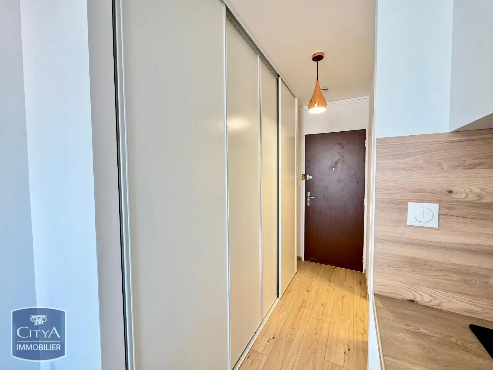 Photo 5 Appartement 1 pièce 23.49m²
