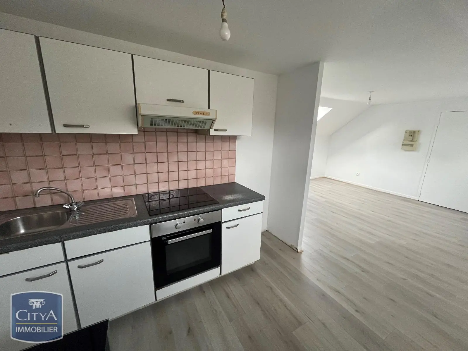 Photo 1 Appartement 1 pièce 21m²
