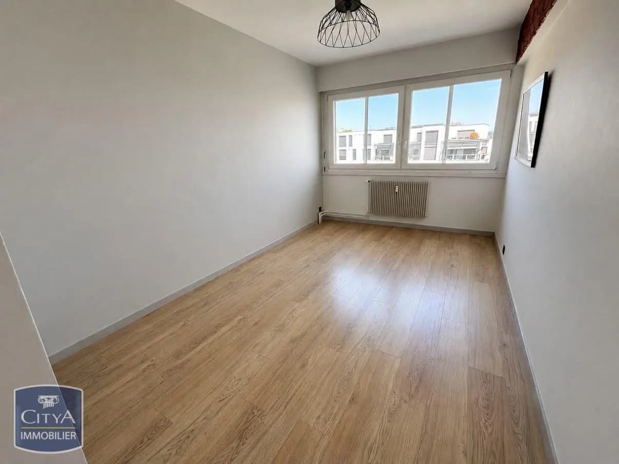 Photo 9 Appartement 4 pièces 79.95m²