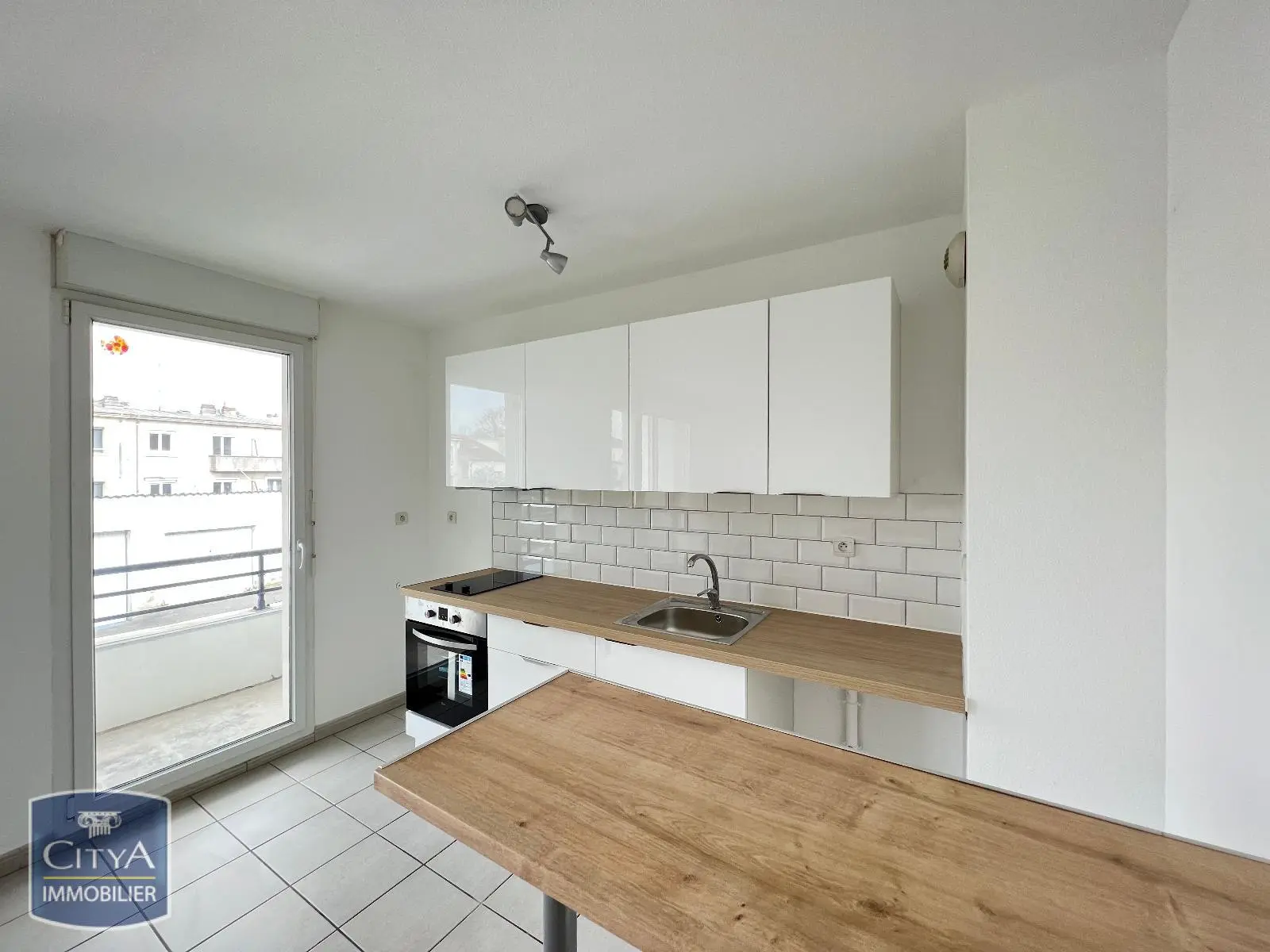 Photo 1 Appartement 2 pièces 47m²