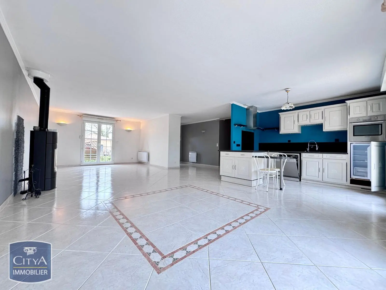 A LOUER MAISON T5 REMEREVILLE JARDIN ET GARAGES