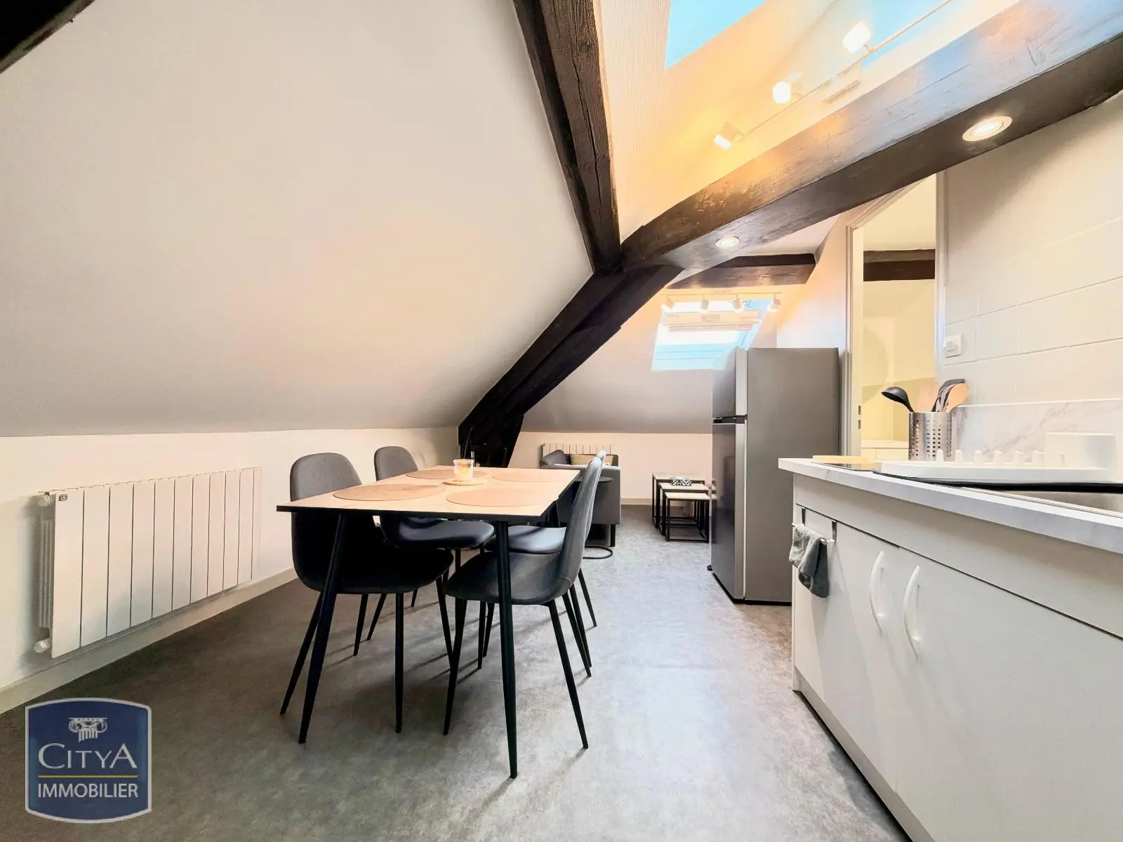 Photo 1 Appartement 2 pièces 14.85m²