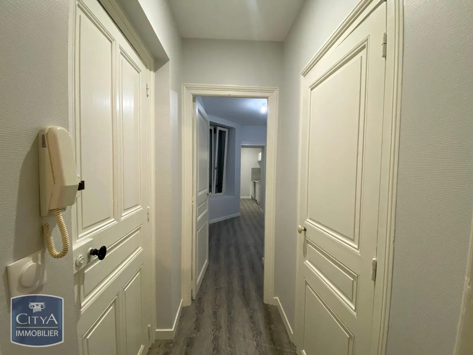 Photo 3 Appartement 1 pièce 29.94m²