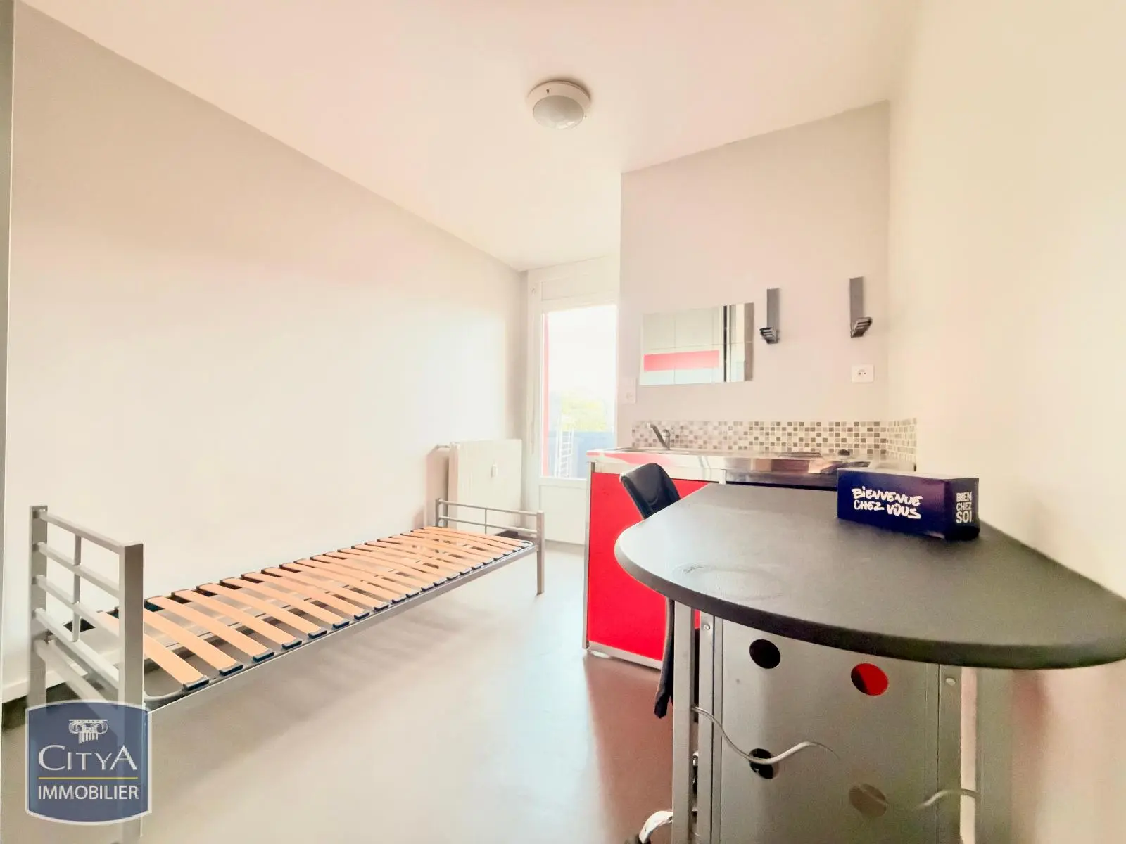 Photo 1 Appartement 1 pièce 13m²