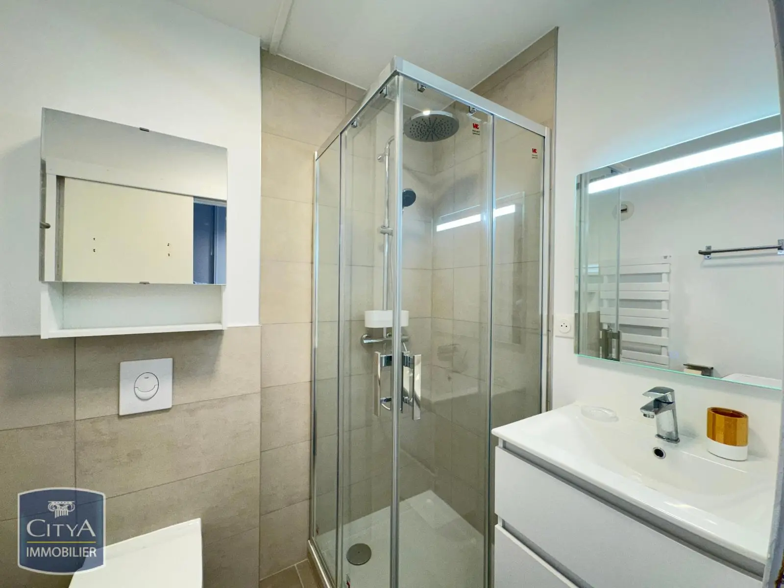 Photo 4 Appartement 1 pièce 23.49m²