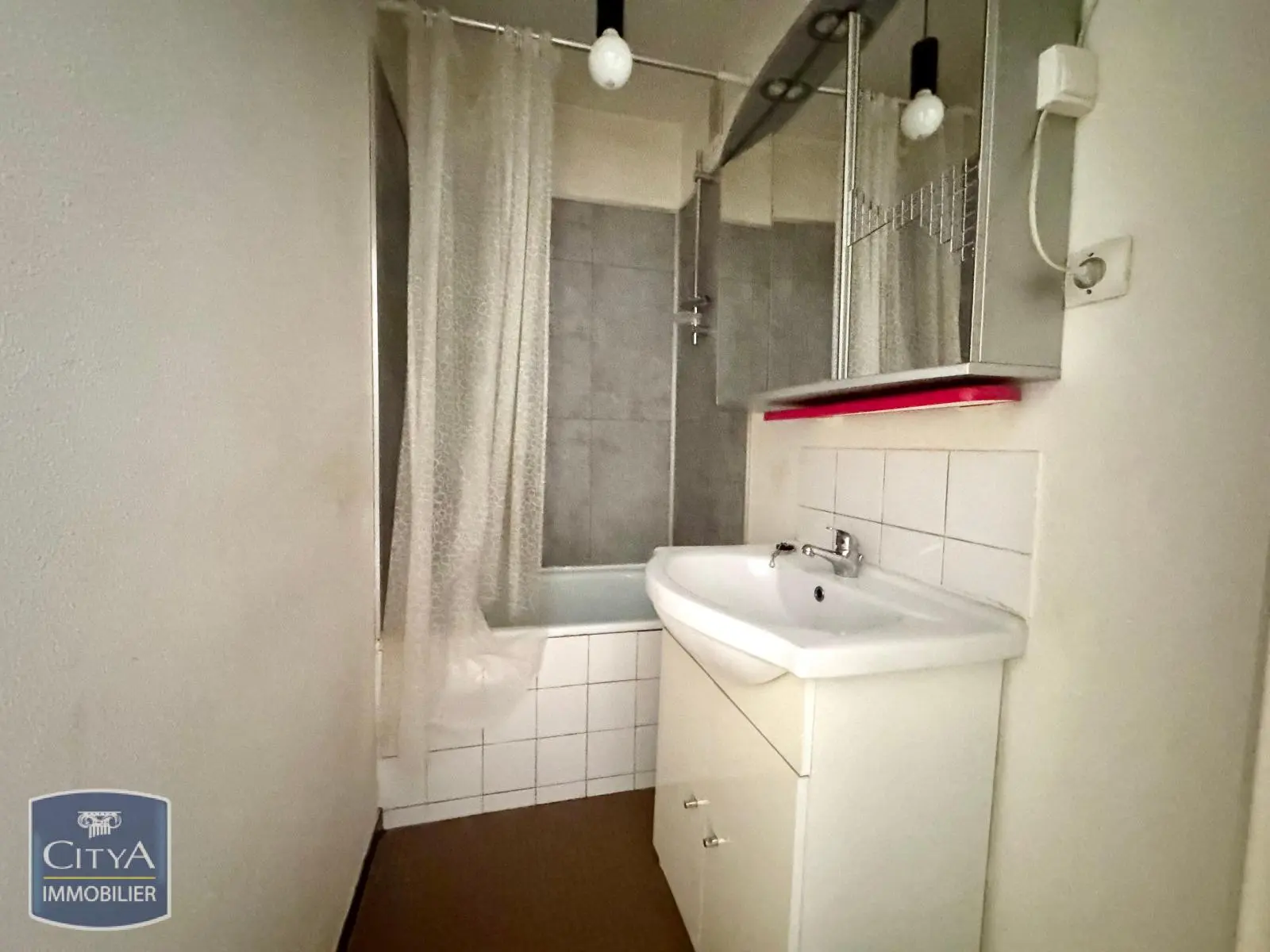 Photo 4 Appartement 1 pièce 23.64m²