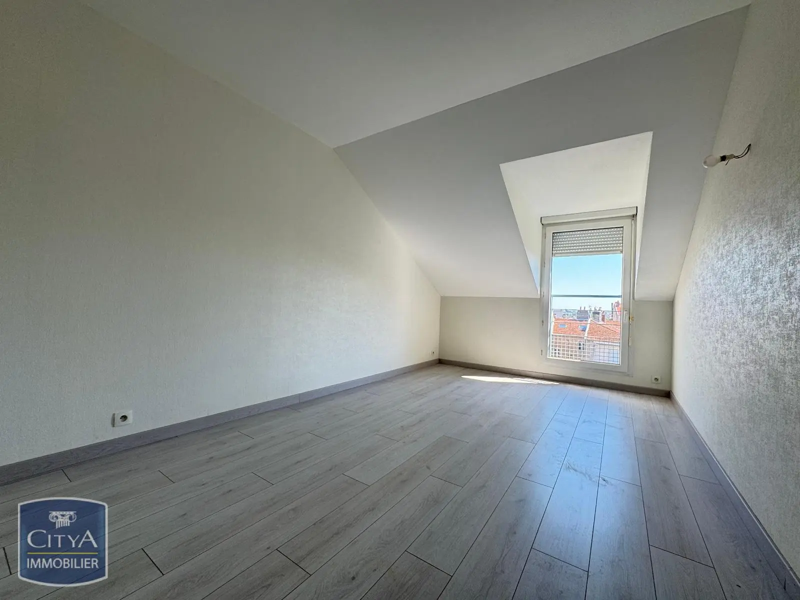 À louer T3 duplex NANCY avec BALCONNET